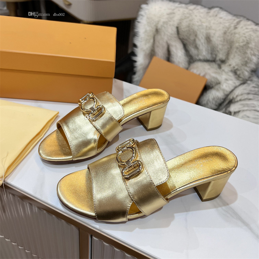 Luxury Designer woman Heels Sandals Louiseity Leather Women Slide Sandal Platform Slipper Chunky Heel height Shoes Embossed Flip Flops Viutonity DFHVC
Luxury Designer woman Heels Sandals Louiseity Leather Women Slide Sandal Platform Slipper Chunky Heel height Shoes Embossed Flip Flops Viutonity DFHVC