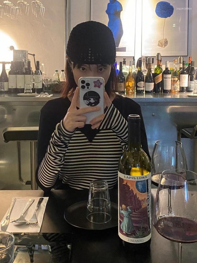 Women' T Shirts Korobov Korean Fashion Autumn Winter Y2k Tops Personality Fake Two Pieces Striped Splicing Love Loose Casual Long Sleeve, Stripe
Women' T Shirts Korobov Korean Fashion Autumn Winter Y2k Tops Personality Fake Two Pieces Striped Splicing Love Loose Casual Long Sleeve, Stripe
