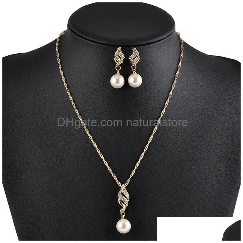 Wedding Jewelry Sets Chic Elegant Bridal Gold Imported Prom Party Alloy Pearls Rhinestone Pearl Necklace Earrings Drop Delivery Dh2Bw
Wedding Jewelry Sets Chic Elegant Bridal Gold Imported Prom Party Alloy Pearls Rhinestone Pearl Necklace Earrings Drop Delivery Dh2Bw