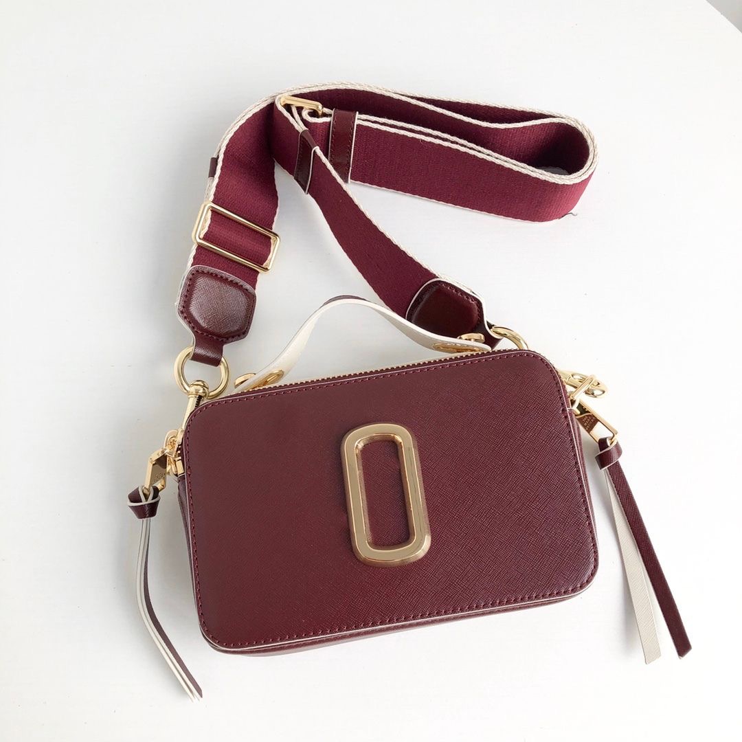 Luxury Designers Bags women handbag crossbody bag shoulder lady wallet simple versatile metal letter leather solid leather Postman handbags, #2
Luxury Designers Bags women handbag crossbody bag shoulder lady wallet simple versatile metal letter leather solid leather Postman handbags, #2
