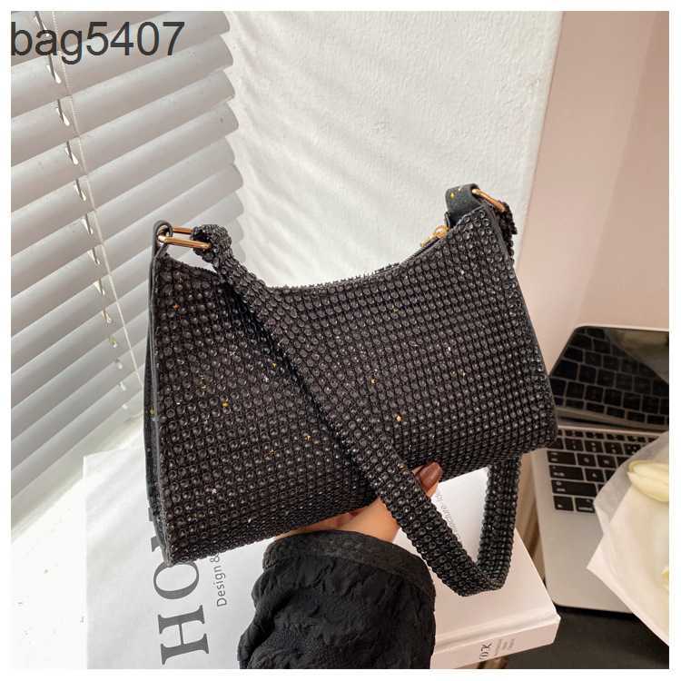 Design Diamond Bag 80% Discount Wholesale and Retail Texture Women New Fashion Leisure Personality One Shoulder Oblique Straddle Handheld Small Square, Black7
Design Diamond Bag 80% Discount Wholesale and Retail Texture Women New Fashion Leisure Personality One Shoulder Oblique Straddle Handheld Small Square, Black7