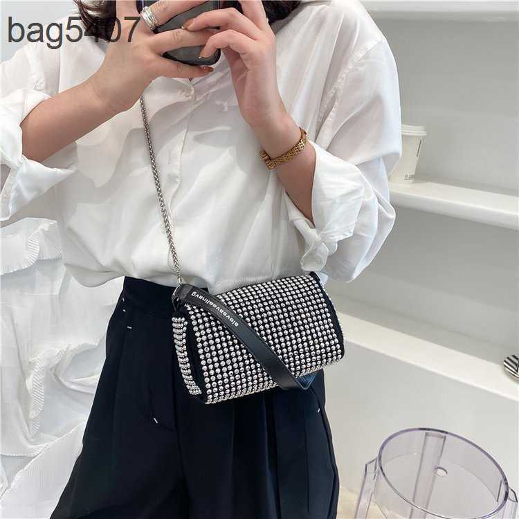 Design Diamond Bag 80% Dicount Wholeale and Retail Street Women New Fahion Women' Chain Crobody Underarm, Black7
Design Diamond Bag 80% Dicount Wholeale and Retail Street Women New Fahion Women' Chain Crobody Underarm, Black7