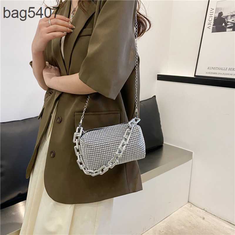 2023 Women's Diamond Bag 70% Discount Wholesale Retail Fashion Handbag Summer New Simple Texture Single Shoulder Small Dign Chain Msenger, Black8
2023 Women's Diamond Bag 70% Discount Wholesale Retail Fashion Handbag Summer New Simple Texture Single Shoulder Small Dign Chain Msenger, Black8