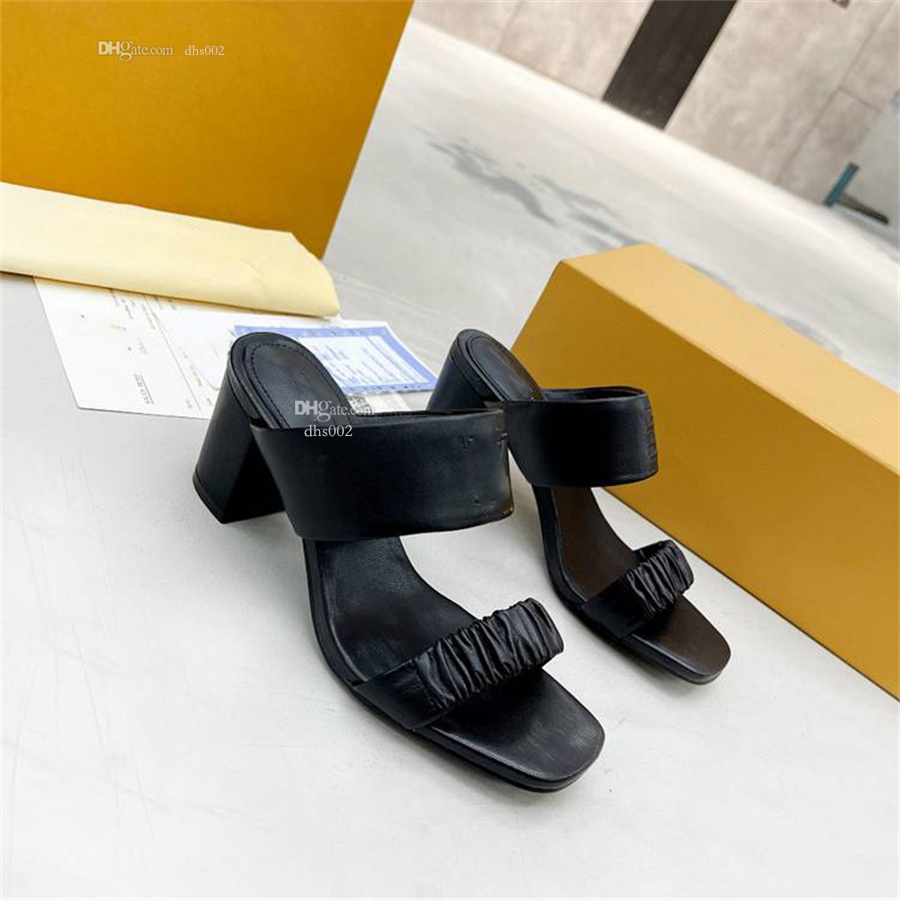 Luxury Designer woman Heels Sandals Louiseity Leather Women Slide Sandal Platform Slipper Chunky Heel height Shoes Embossed Flip Flops Viutonity fdgdfD
Luxury Designer woman Heels Sandals Louiseity Leather Women Slide Sandal Platform Slipper Chunky Heel height Shoes Embossed Flip Flops Viutonity fdgdfD