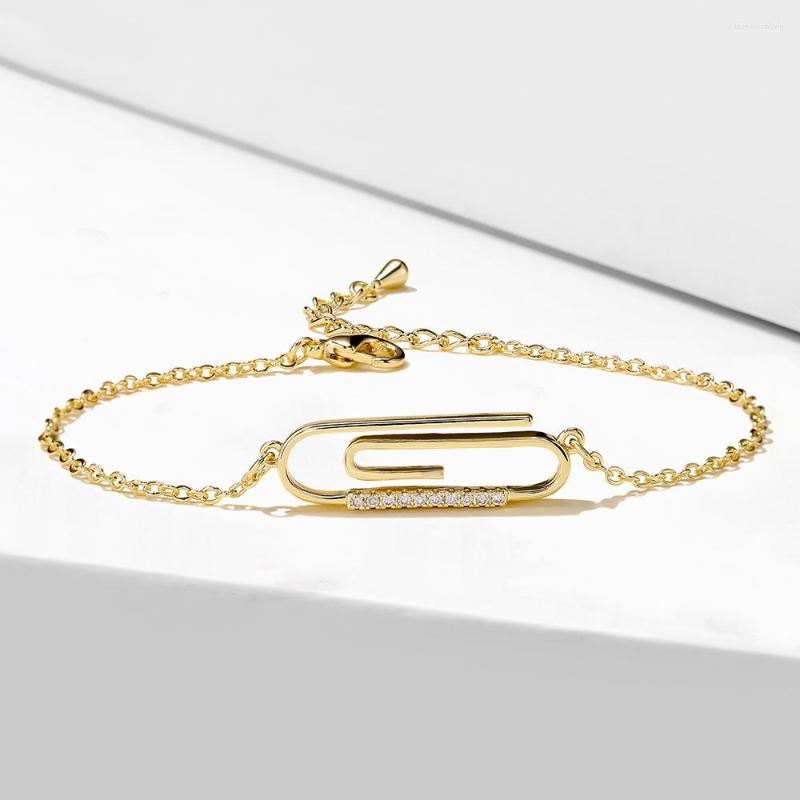 Link Bracelets 2022 Fashion Simple Cz Zirconia Paper Clip Shape Chain For Women Girls Cute Gold Color Party Jewelry Gifts
Link Bracelets 2022 Fashion Simple Cz Zirconia Paper Clip Shape Chain For Women Girls Cute Gold Color Party Jewelry Gifts