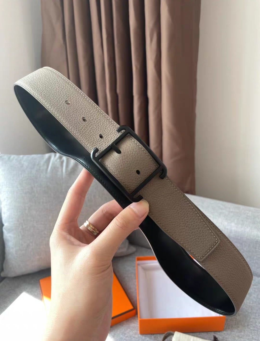 Fashion Belt Men's luxury designer belt for woman calfskin lychee pattern leather fashion men's belt width 3.2cm 3.8cm he01, Customize
Fashion Belt Men's luxury designer belt for woman calfskin lychee pattern leather fashion men's belt width 3.2cm 3.8cm he01, Customize