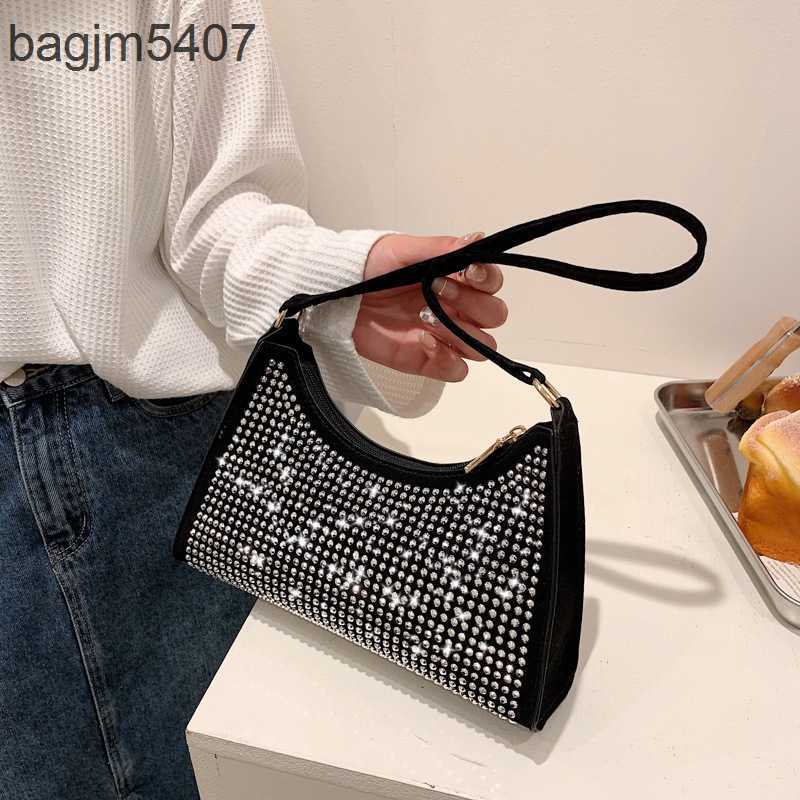 Design of the Diamond Bag 80% Discount Wholesale and Retail Armpit Women's Spring Summer New Fashion Shoulder Net Red Stick, White6
Design of the Diamond Bag 80% Discount Wholesale and Retail Armpit Women's Spring Summer New Fashion Shoulder Net Red Stick, White6