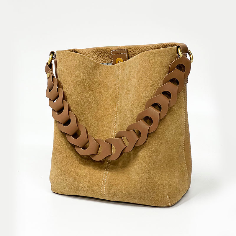 2022 Luxury Fashion Single shoulder crossbody bag new commuter AAAA quality designer leather autumn women's simple weave, Coffee
2022 Luxury Fashion Single shoulder crossbody bag new commuter AAAA quality designer leather autumn women's simple weave, Coffee