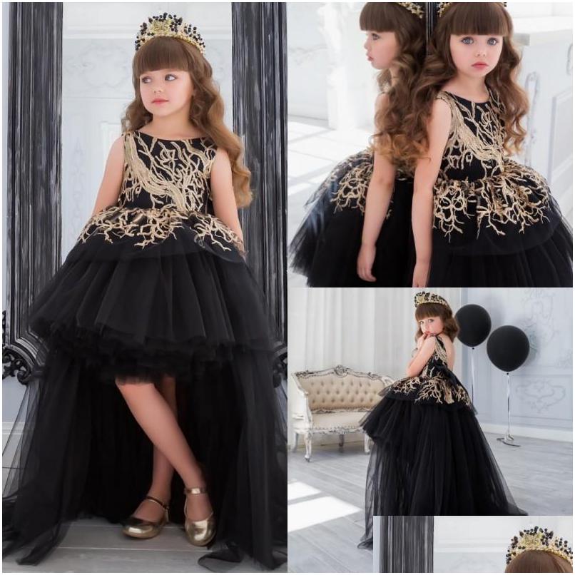 Flower Girls' Dresses Gold Sequins Girl Dress With Train Black Ball Gown Hi Lo Little Girls Pagesnt Tiered Formal Gowns For Kids Dro Dhrw0, Burgundy
Flower Girls' Dresses Gold Sequins Girl Dress With Train Black Ball Gown Hi Lo Little Girls Pagesnt Tiered Formal Gowns For Kids Dro Dhrw0, Burgundy