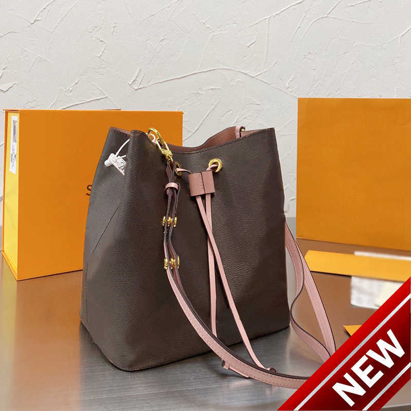 Louiseity 1 Viutonity totes designer luxury bags womens high quality LVS luxurys designers handbag women bag mini purses handbags the tote onthego wallet MOUA, Box
Louiseity 1 Viutonity totes designer luxury bags womens high quality LVS luxurys designers handbag women bag mini purses handbags the tote onthego wallet MOUA, Box