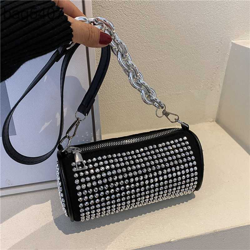 Design Diamond Bag 80% Discount Wholesale and Retail Water Small Women New Fashion Cylinder Chain One Shoulder Crossbody, White6
Design Diamond Bag 80% Discount Wholesale and Retail Water Small Women New Fashion Cylinder Chain One Shoulder Crossbody, White6