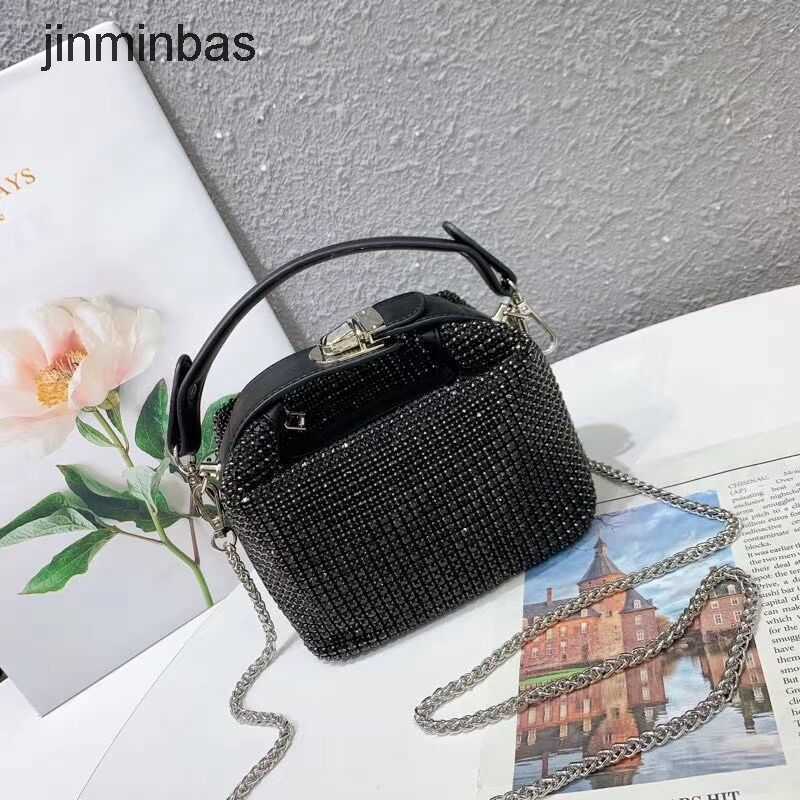 2023 Women's Diamond Bag 55% Discount Wholesale Retail King Water Lunch Box of s Handbag Dinner Personality Small Square Handbags, Matching box
2023 Women's Diamond Bag 55% Discount Wholesale Retail King Water Lunch Box of s Handbag Dinner Personality Small Square Handbags, Matching box