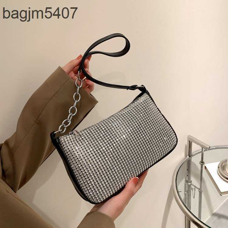 Design of the Diamond Bag 80% Discount Wholesale and Retail New Fashion Small Square Summer Simple Shoulder Style Armpit Portable, White7
Design of the Diamond Bag 80% Discount Wholesale and Retail New Fashion Small Square Summer Simple Shoulder Style Armpit Portable, White7