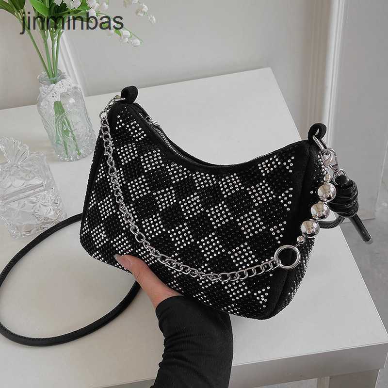 2023 Women's Diamond Bag 55% Discount Wholesale Retail Female New Korean Fashion Versatile Bright Chain Simple Trend Crossbody Shoulder Small Square, Black5
2023 Women's Diamond Bag 55% Discount Wholesale Retail Female New Korean Fashion Versatile Bright Chain Simple Trend Crossbody Shoulder Small Square, Black5