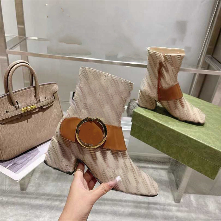 Top Design Women Boots GGity Fashion Retro Decoration Martin Knight Winter Warm Snow Anti slip Thick Sole High heel Casual Boots 04-015
Top Design Women Boots GGity Fashion Retro Decoration Martin Knight Winter Warm Snow Anti slip Thick Sole High heel Casual Boots 04-015