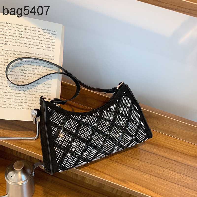 Design Diamond Bag 80% Discount Wholesale and Retail Women New Fashion Armpit Portable Shoulder Plaid, Gray
Design Diamond Bag 80% Discount Wholesale and Retail Women New Fashion Armpit Portable Shoulder Plaid, Gray