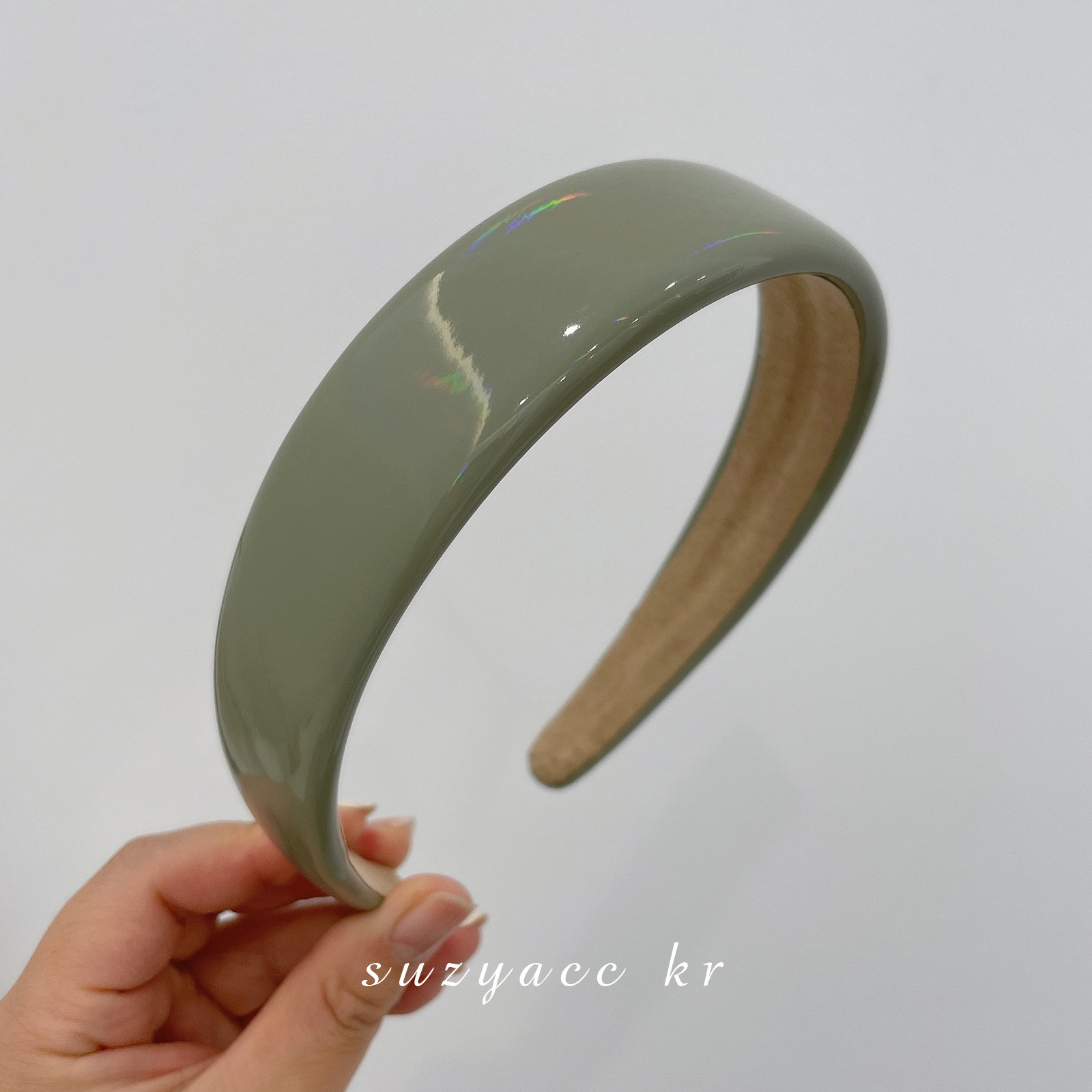 Luxury Designer Headbands Womens Solid Color Brand French Candy Hairband Fashion summer Sport Wide Edge Turban Headwraps For Hat Accessories Versatile Gifts, Brown
Luxury Designer Headbands Womens Solid Color Brand French Candy Hairband Fashion summer Sport Wide Edge Turban Headwraps For Hat Accessories Versatile Gifts, Brown