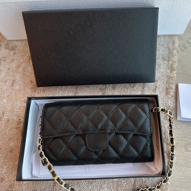 Designer Top Cowhide Flap Wallets With Metal Hardware Chain Crossbody Bag Large Capacity Cards Holder Matelasse Quilted Trend Mini Handbags Coins Purses 18x10CM, Black
Designer Top Cowhide Flap Wallets With Metal Hardware Chain Crossbody Bag Large Capacity Cards Holder Matelasse Quilted Trend Mini Handbags Coins Purses 18x10CM, Black
