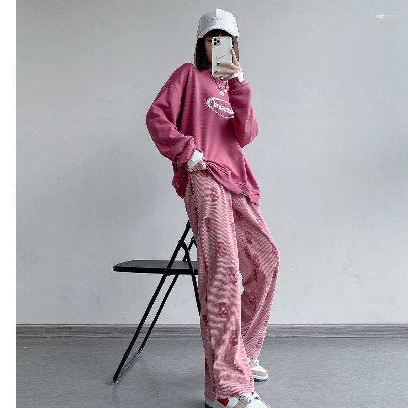 Women' Pants Corduroy Woman Loose Casual Straight High Street Sweat Women Retro Print Wide Leg Y2k Sweatpants
Women' Pants Corduroy Woman Loose Casual Straight High Street Sweat Women Retro Print Wide Leg Y2k Sweatpants