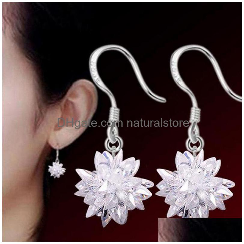 Charm New Luxury Snowflake Wedding Earrings Rhinestone Engagement Beautif Jewelry Crystal Ear Rings Drop Delivery Dhtn6
Charm New Luxury Snowflake Wedding Earrings Rhinestone Engagement Beautif Jewelry Crystal Ear Rings Drop Delivery Dhtn6