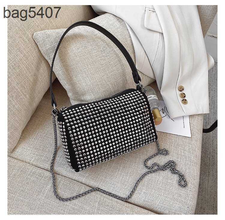 2023 New Drill Bag 80% Discount Wholesale and Retail Female Aw Same Fashion Armpit Portable Chain Sequin, Black4
2023 New Drill Bag 80% Discount Wholesale and Retail Female Aw Same Fashion Armpit Portable Chain Sequin, Black4