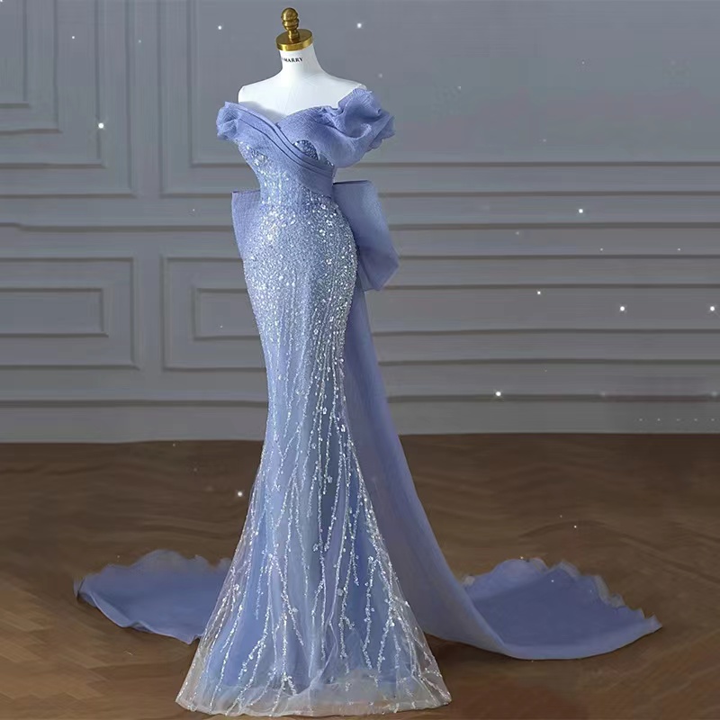 Sparkly blue Prom Dresses 2023 For Black Girls Sheer Neck a line black Sequins Gala vestidos de graduacion Evening Occasion Gowns Birthday Party Wear Formal dress, Same as picture
Sparkly blue Prom Dresses 2023 For Black Girls Sheer Neck a line black Sequins Gala vestidos de graduacion Evening Occasion Gowns Birthday Party Wear Formal dress, Same as picture
