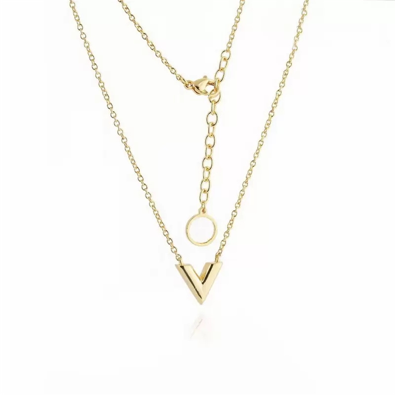 Fashion Designer Bracelets Women Necklace Bracelet Classic Jewelry Set Gold Earring Valentines Day Lover Gift 316l Stainless Steel Jewelrys Wholesale And Retail
Fashion Designer Bracelets Women Necklace Bracelet Classic Jewelry Set Gold Earring Valentines Day Lover Gift 316l Stainless Steel Jewelrys Wholesale And Retail