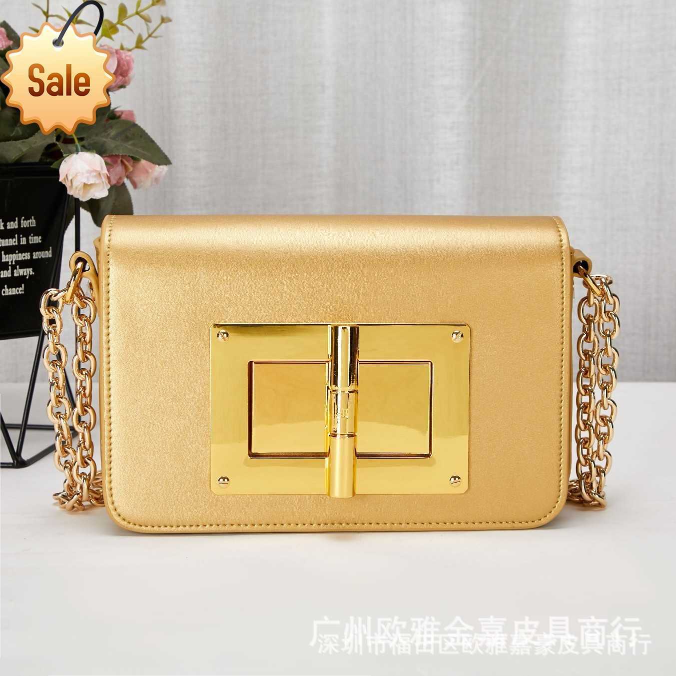 Women's Luxury Designer Shoulder Bags 23 New Top Textural Leather Tf Envelope Multifunctional Portable Fashion Crossbody Bag Gift Box Packaging Factory Direct Sale, Gold8
Women's Luxury Designer Shoulder Bags 23 New Top Textural Leather Tf Envelope Multifunctional Portable Fashion Crossbody Bag Gift Box Packaging Factory Direct Sale, Gold8