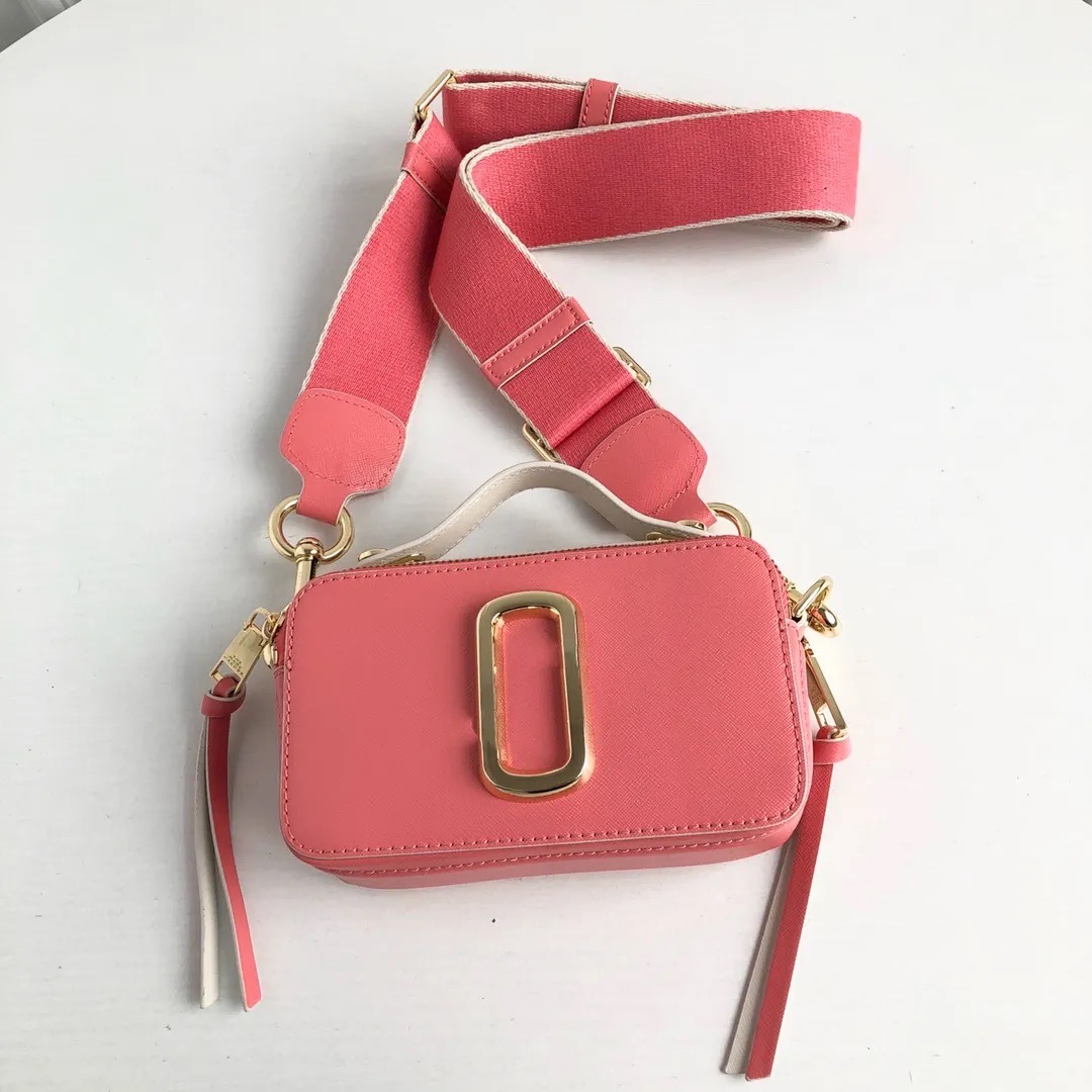 Crossbody bags Designer bag Women Fashion Simple Wide Shoulder Strap Color Matching Small Square Cross body Camera Wallets Bags, #10
Crossbody bags Designer bag Women Fashion Simple Wide Shoulder Strap Color Matching Small Square Cross body Camera Wallets Bags, #10