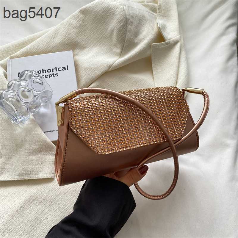 2023 Fashion Diamond Bag 80% Discount Wholesale and Retail Women's Summer New Banquet Set One Shoulder Crossbody Simple Small Square, Black5
2023 Fashion Diamond Bag 80% Discount Wholesale and Retail Women's Summer New Banquet Set One Shoulder Crossbody Simple Small Square, Black5