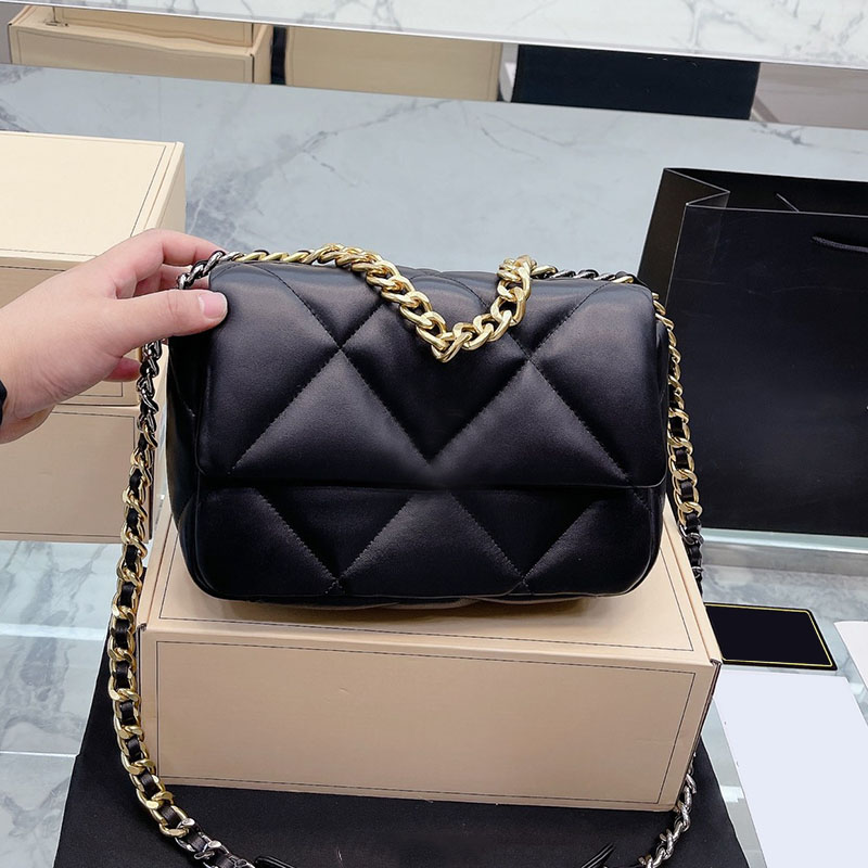 CC Bags Luxury Brand Shoulder Bags Womens 19 Series Lambskin Classic Flap Bags Black Genuine Leather Sheepskin Soft Leather Aged Silver Gold, Box
CC Bags Luxury Brand Shoulder Bags Womens 19 Series Lambskin Classic Flap Bags Black Genuine Leather Sheepskin Soft Leather Aged Silver Gold, Box