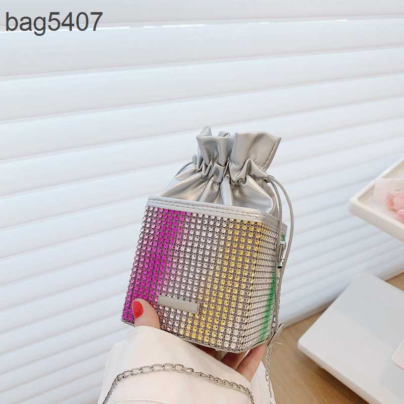 Design Diamond Bag 80% Discount Wholesale and Retail Small Square Women Summer New Version Chain Drawstring Bucket Women's One Shoulder Msenger, Black4
Design Diamond Bag 80% Discount Wholesale and Retail Small Square Women Summer New Version Chain Drawstring Bucket Women's One Shoulder Msenger, Black4