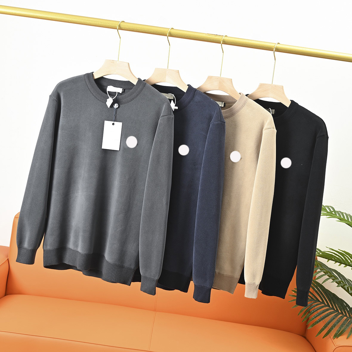 22ss Classic Versatile Sweater Grain Velvet Double Sided Round Neck Pullover Sweater Top Quality hoodies Size M-XXXL
22ss Classic Versatile Sweater Grain Velvet Double Sided Round Neck Pullover Sweater Top Quality hoodies Size M-XXXL