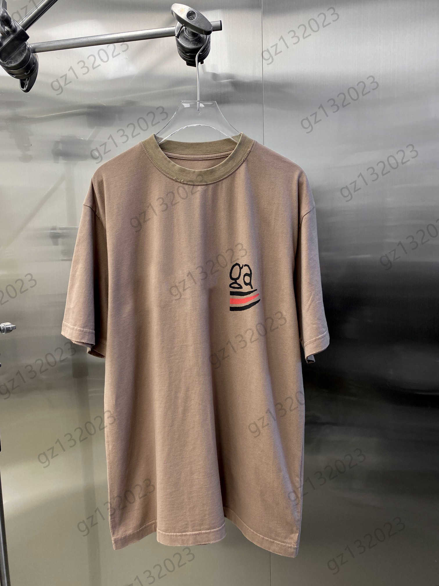 Fashion Womens T-Shirts Doodle Inkjet Style Letter Stripe Printing Pullover Undershirt Round Neck Short Sleeve Joker Base Shirt Casual Sports Women Clothing
Fashion Womens T-Shirts Doodle Inkjet Style Letter Stripe Printing Pullover Undershirt Round Neck Short Sleeve Joker Base Shirt Casual Sports Women Clothing