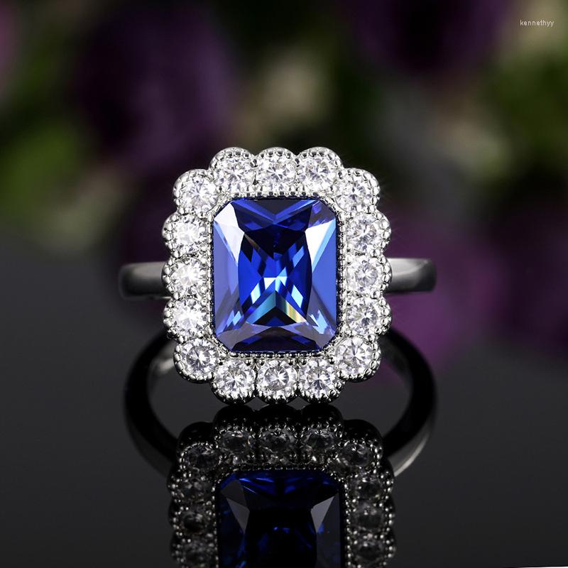 Wedding Rings Trendy Silver Plated Blue Crystal Engagement For Women Shine CZ Stone Inlay Fashion Jewelry Party Gift Ring
Wedding Rings Trendy Silver Plated Blue Crystal Engagement For Women Shine CZ Stone Inlay Fashion Jewelry Party Gift Ring