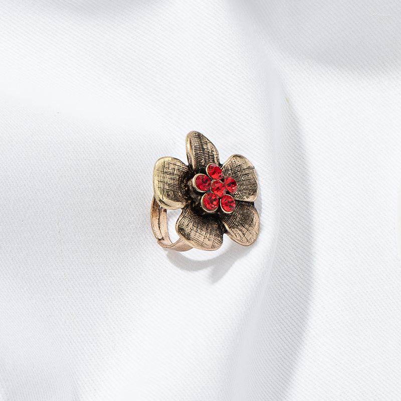 Wedding Rings Flower Pattern Retro Party Female Finger Ring Vintage Antique Big Gold Color Red Crystal Women-Midi-Rings Stylish
Wedding Rings Flower Pattern Retro Party Female Finger Ring Vintage Antique Big Gold Color Red Crystal Women-Midi-Rings Stylish