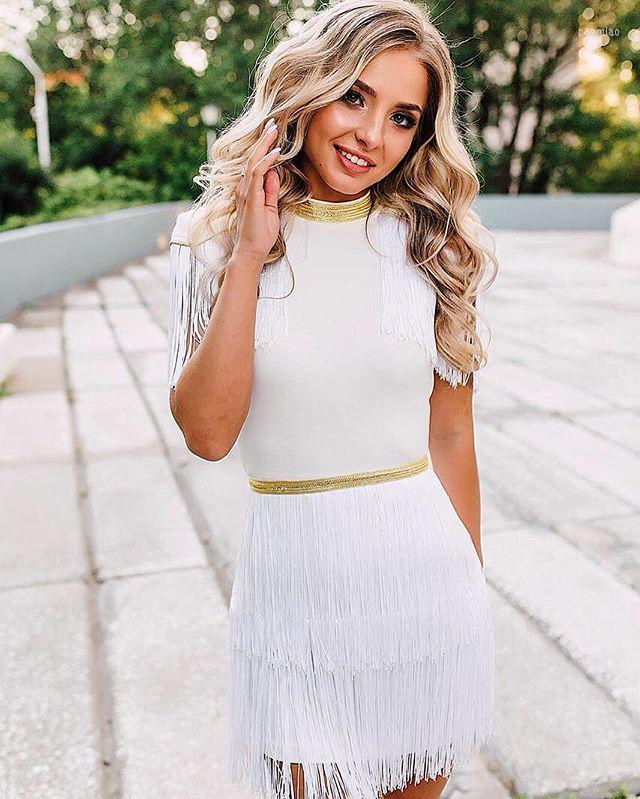 Casual Dresses 2022 Chic Elegant Tassel Embellished Sleeveless Sexy Party Club Celebrity Wholesale Bandage Dress, Black
Casual Dresses 2022 Chic Elegant Tassel Embellished Sleeveless Sexy Party Club Celebrity Wholesale Bandage Dress, Black