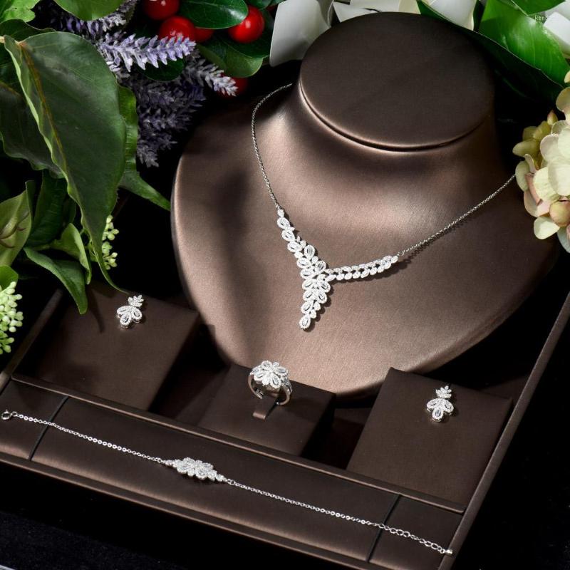 Necklace Earrings Set HIBRIDE Fashion 4pcs Pendientes Leaf Design Austrian Crystal Stud For Women Bridal Wedding Jewelry N-823, Picture shown
Necklace Earrings Set HIBRIDE Fashion 4pcs Pendientes Leaf Design Austrian Crystal Stud For Women Bridal Wedding Jewelry N-823, Picture shown