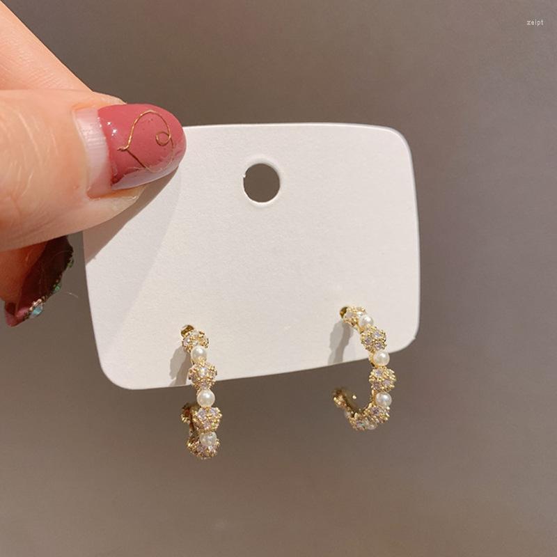 Hoop Earrings 2022 Korean Elegant Shiny Cubic Zircon Rhinestone For Women Simulate Pearl Circle Boucle D'oreille Oorbellen Gift
Hoop Earrings 2022 Korean Elegant Shiny Cubic Zircon Rhinestone For Women Simulate Pearl Circle Boucle D'oreille Oorbellen Gift