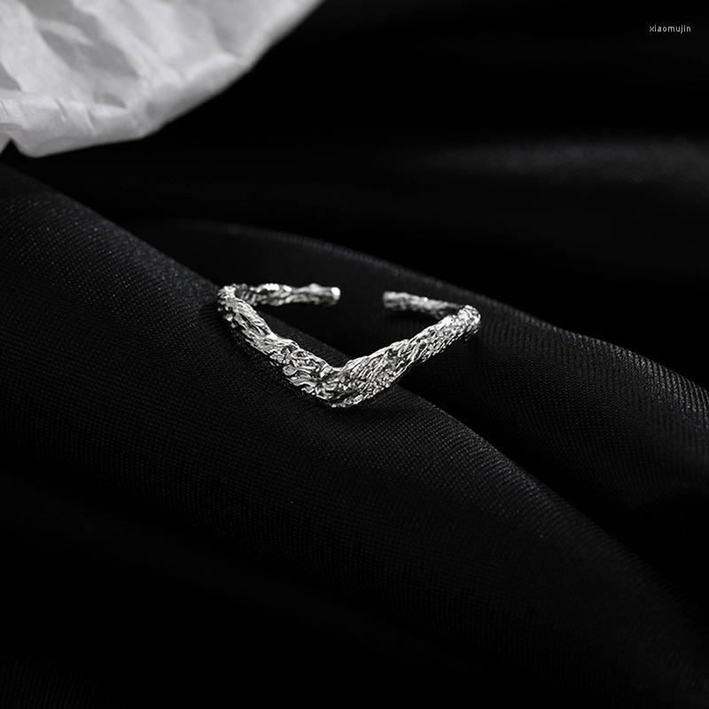 Cluster Rings VENTFILLE Sterling Silver Fashion Serpentine Texture V-shaped Ring Ladies Wrinkle Lava Open Jewelry Gift Wholesale
Cluster Rings VENTFILLE Sterling Silver Fashion Serpentine Texture V-shaped Ring Ladies Wrinkle Lava Open Jewelry Gift Wholesale