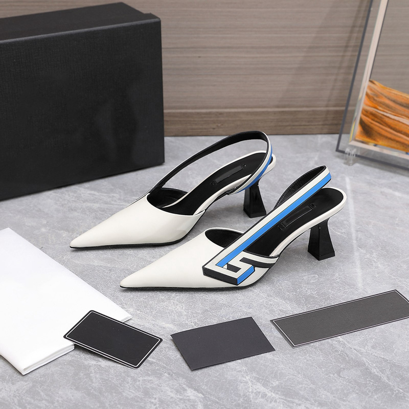 Black Low-heeled Slingback Sandals For Woman Designer Low Heel Pump Heeled Sandal Casual Fashion Lady
Black Low-heeled Slingback Sandals For Woman Designer Low Heel Pump Heeled Sandal Casual Fashion Lady