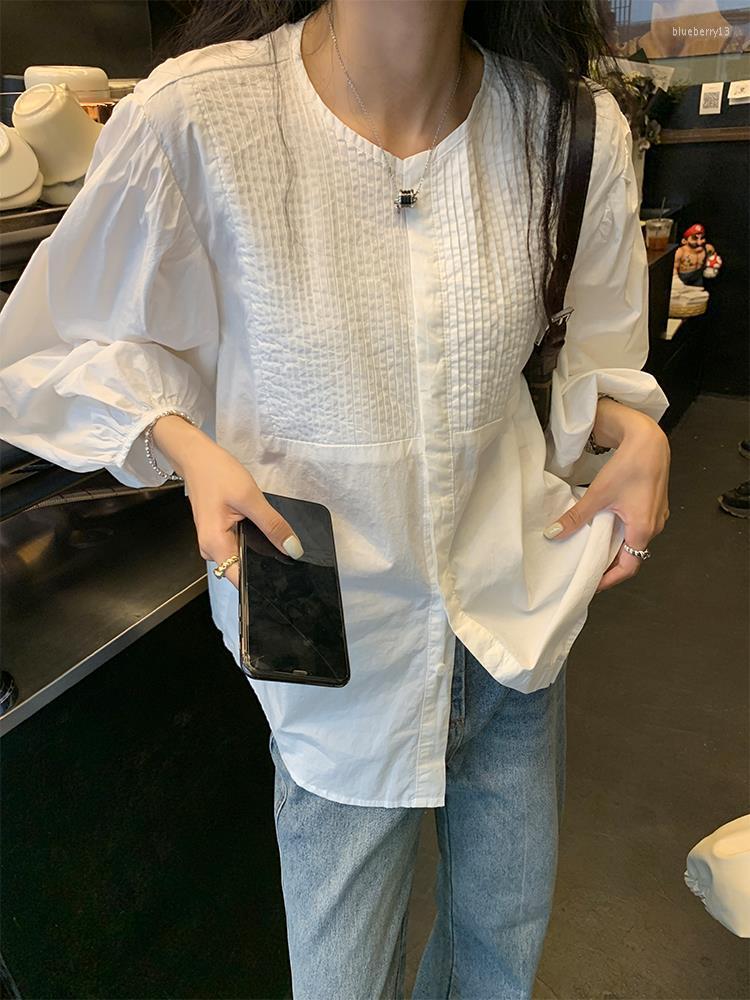 Women's Blouses Autumn Cotton White Shirt Women's Long-sleeved Round Neck Pleated Design Blouse Chemise Femme
Women's Blouses Autumn Cotton White Shirt Women's Long-sleeved Round Neck Pleated Design Blouse Chemise Femme