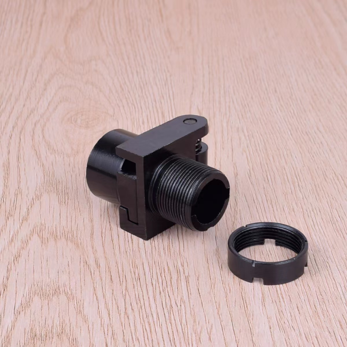 Tactical Accessories Third Generation Folding Ring Nut Rear Bracket Folding Stock Adapter Outdoor Hunting
Tactical Accessories Third Generation Folding Ring Nut Rear Bracket Folding Stock Adapter Outdoor Hunting
