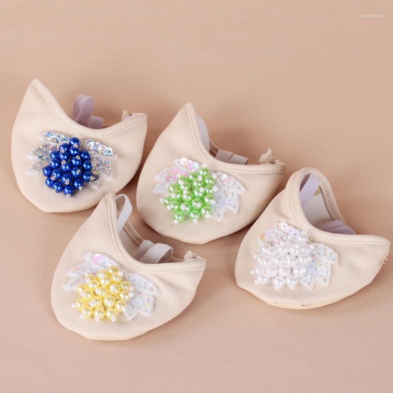 Stage Wear 2022 Professional Dancewear Women Ballet Flats Belly Dance Practice Shoes Beaded Shoe Pads Foot Thong, Green
Stage Wear 2022 Professional Dancewear Women Ballet Flats Belly Dance Practice Shoes Beaded Shoe Pads Foot Thong, Green