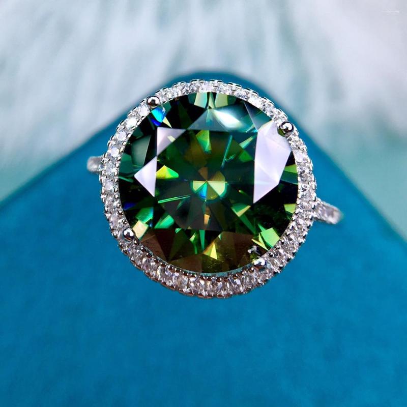 Cluster Rings YUZBT Women 18K White Gold Plated 5 Round Brilliant Cut Green Gemstone Diamond Test Past Moissanite Ring Wedding Jewelry
Cluster Rings YUZBT Women 18K White Gold Plated 5 Round Brilliant Cut Green Gemstone Diamond Test Past Moissanite Ring Wedding Jewelry