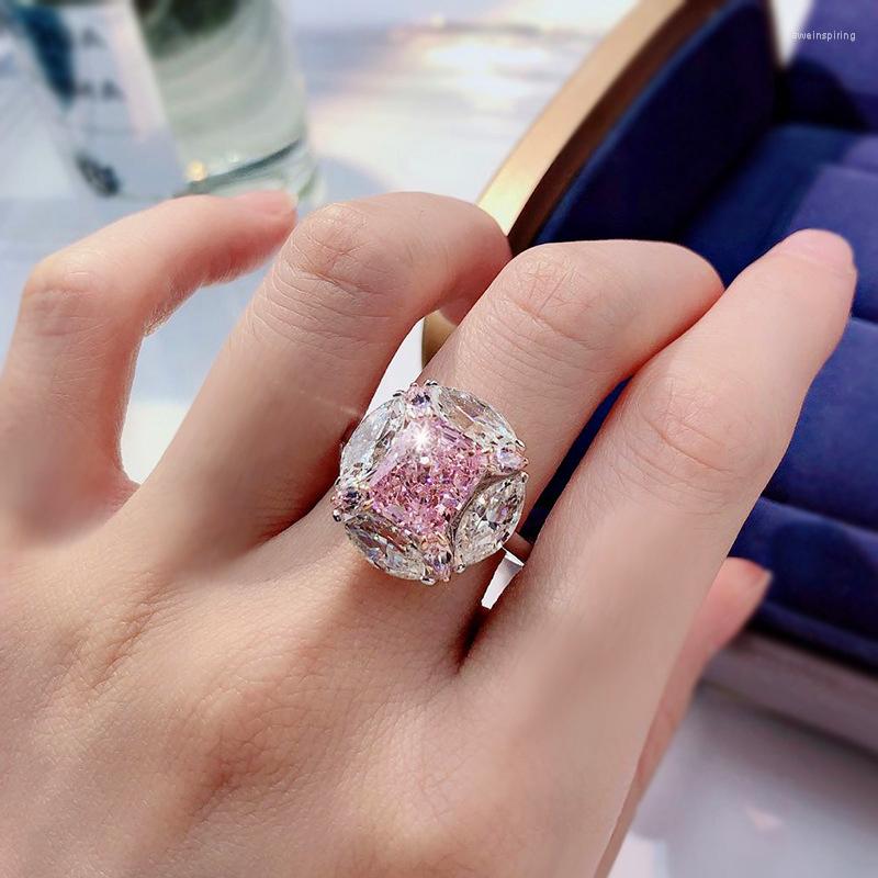 Wedding Rings Round Full Set Zircon Ring Women's Engagement Jewelry Prom Party Luxury Accessories Valentine's Day Gift MSR293
Wedding Rings Round Full Set Zircon Ring Women's Engagement Jewelry Prom Party Luxury Accessories Valentine's Day Gift MSR293