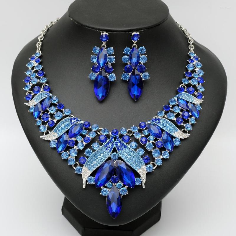 Necklace Earrings Set Luxury Statement Leaves Necklaces Bridal Wedding Costume Accessories For Bridesmaid Women Gift, Picture shown
Necklace Earrings Set Luxury Statement Leaves Necklaces Bridal Wedding Costume Accessories For Bridesmaid Women Gift, Picture shown