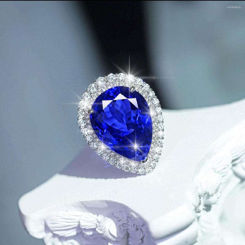 Wedding Rings Luxury Noble Water Drop Blue Zircon Woman Engagement Ring Jewelry Prom Party Anniversary Fashion Accessories Gift
Wedding Rings Luxury Noble Water Drop Blue Zircon Woman Engagement Ring Jewelry Prom Party Anniversary Fashion Accessories Gift