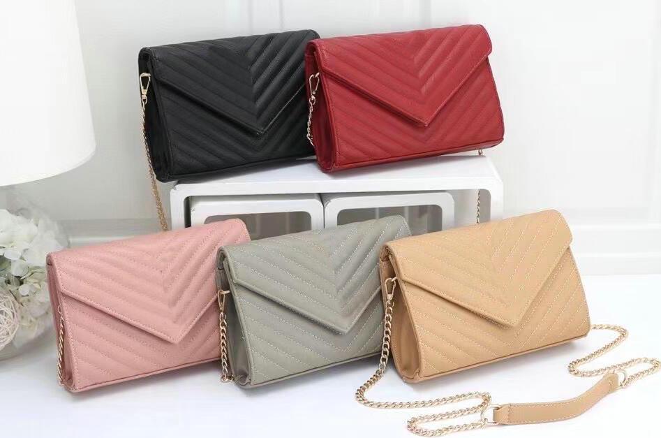 Designer Shoulde bag Totes Handbags Fashions Crossbody Bag calfskin classic diagonal stripes quilted chains medium cross body purse, Red
Designer Shoulde bag Totes Handbags Fashions Crossbody Bag calfskin classic diagonal stripes quilted chains medium cross body purse, Red