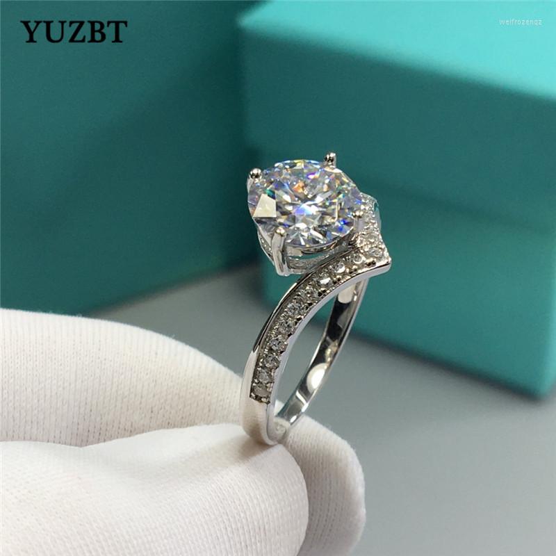 Cluster Rings YUZBT 18K White Gold Plated 1-2 Excellent Cut Diamond Test Past Gemstone D Color Moissanite Crown Ring Wedding Jewelry
Cluster Rings YUZBT 18K White Gold Plated 1-2 Excellent Cut Diamond Test Past Gemstone D Color Moissanite Crown Ring Wedding Jewelry